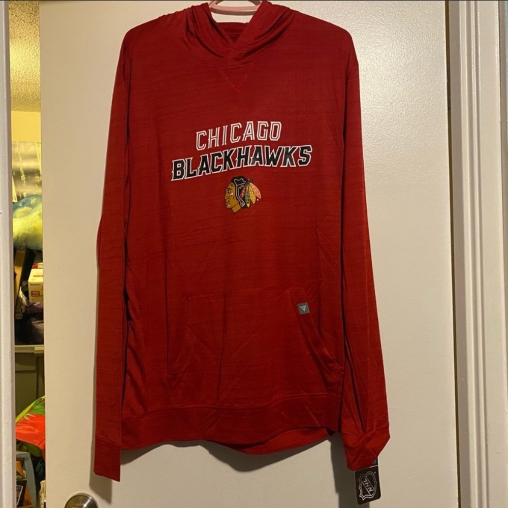 BNWT NHL CHICAGO BLACKHAWKS LONG SLEEVE HOODIE